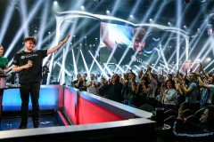 TES 2025LPL季后赛直指冠军荣耀：团队协作，共创辉煌