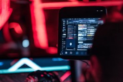 米勒宁王热议TES对阵IG：训练赛状态成焦点，胜负关键在打野